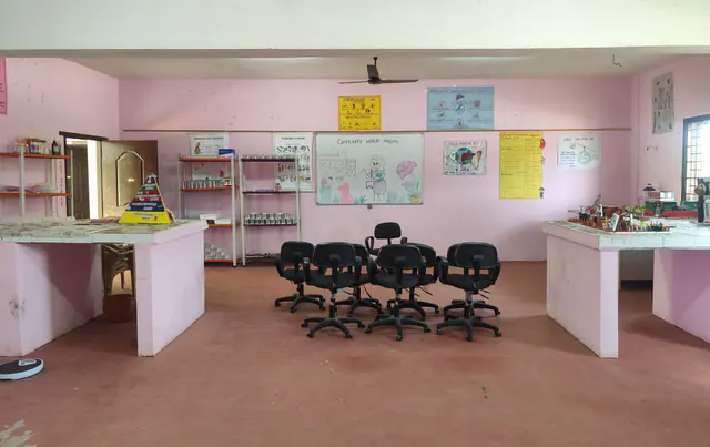 Work tables, charts and models in the Community Health Nursing Laboratory